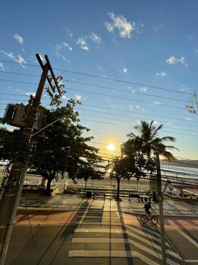 Frente Mar 103 *
